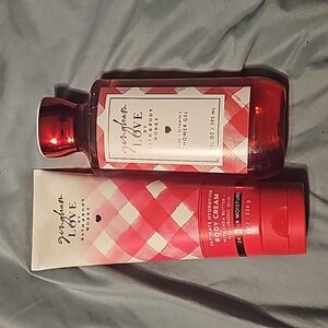 Gingham Love - Body Wash & Moisturizer - Bath & Body Works